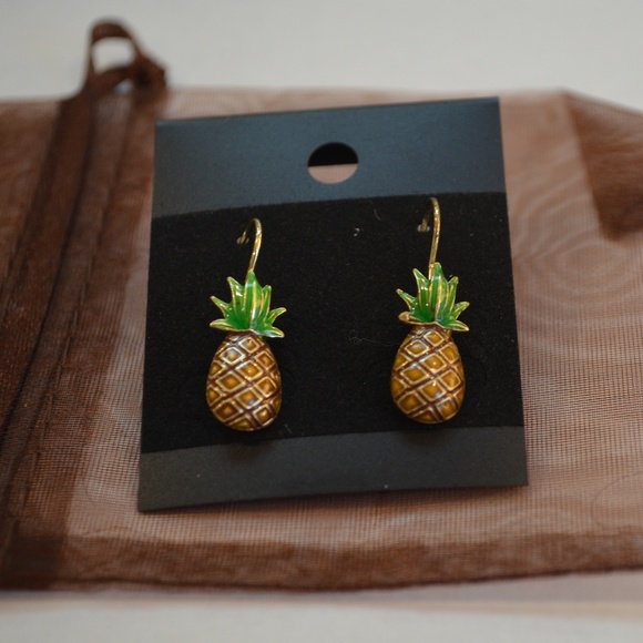 Jewelry - Earrings Pineapple wire adorable lightweight cute